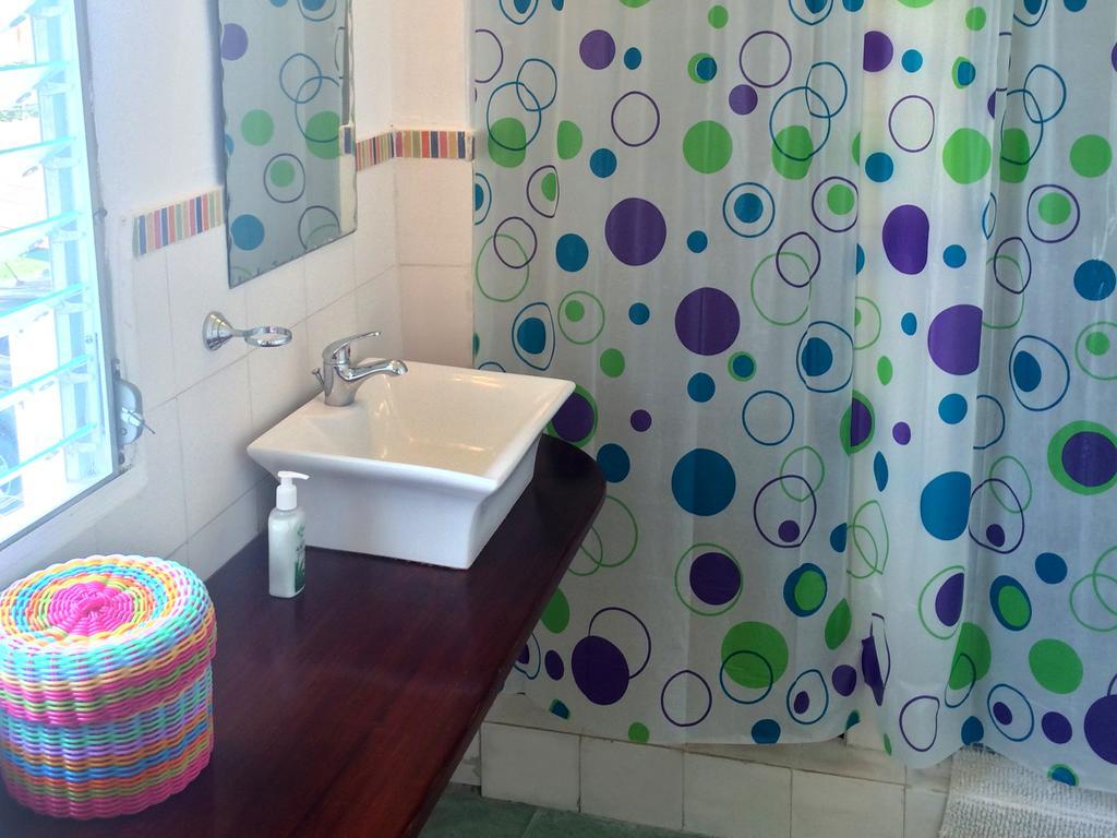 Casa Del Rayo Verde Hotelito Solidario Portobelo Room photo